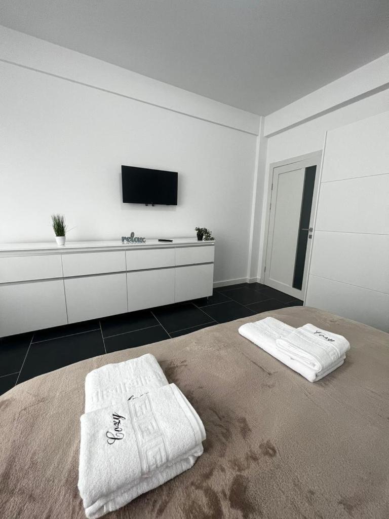 Luxury Cozy Apartments ซูชาวา ภายนอก รูปภาพ